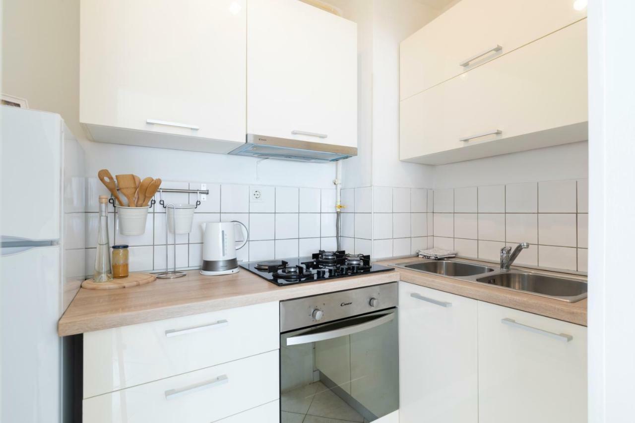 Castropola Apartment ภายนอก รูปภาพ